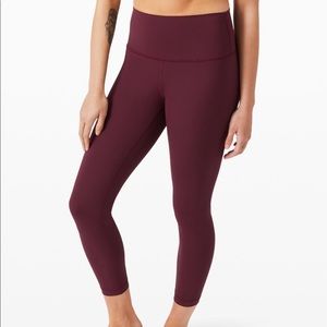 Lululemon Wunder Under leggings!